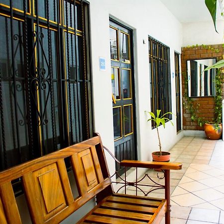 Hotel Om Downtown Santa Cruz Huatulco Eksteriør billede