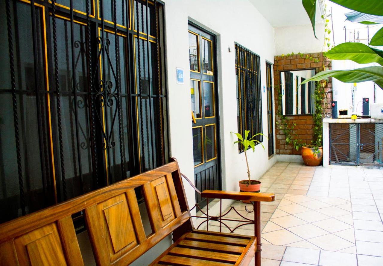 Hotel Om Downtown Santa Cruz Huatulco Eksteriør billede